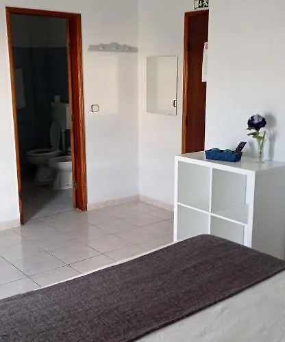 Gasthuis Dona Ines De Castro Atouguia Da Baleia