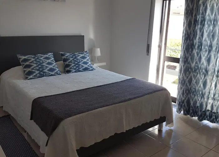 Dona Inês De Castro Casa de hóspedes *