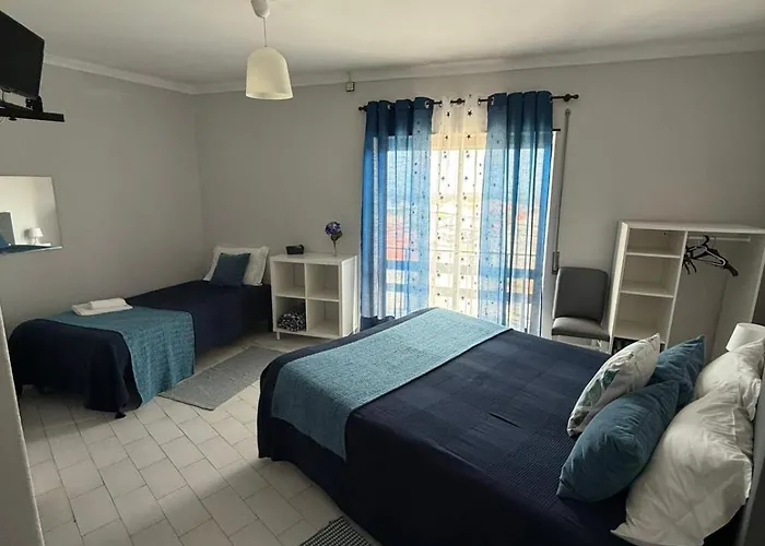 Casa de hóspedes Dona Inês De Castro *